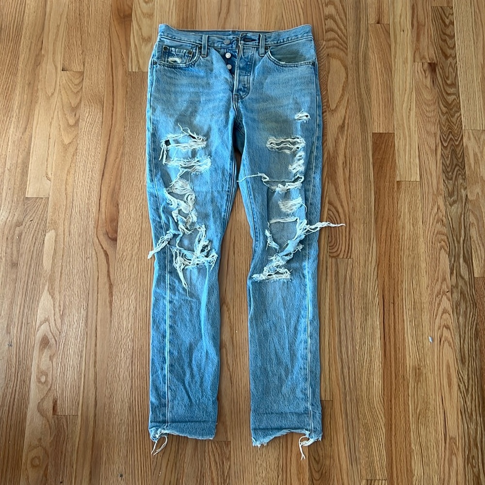 Levi jeans